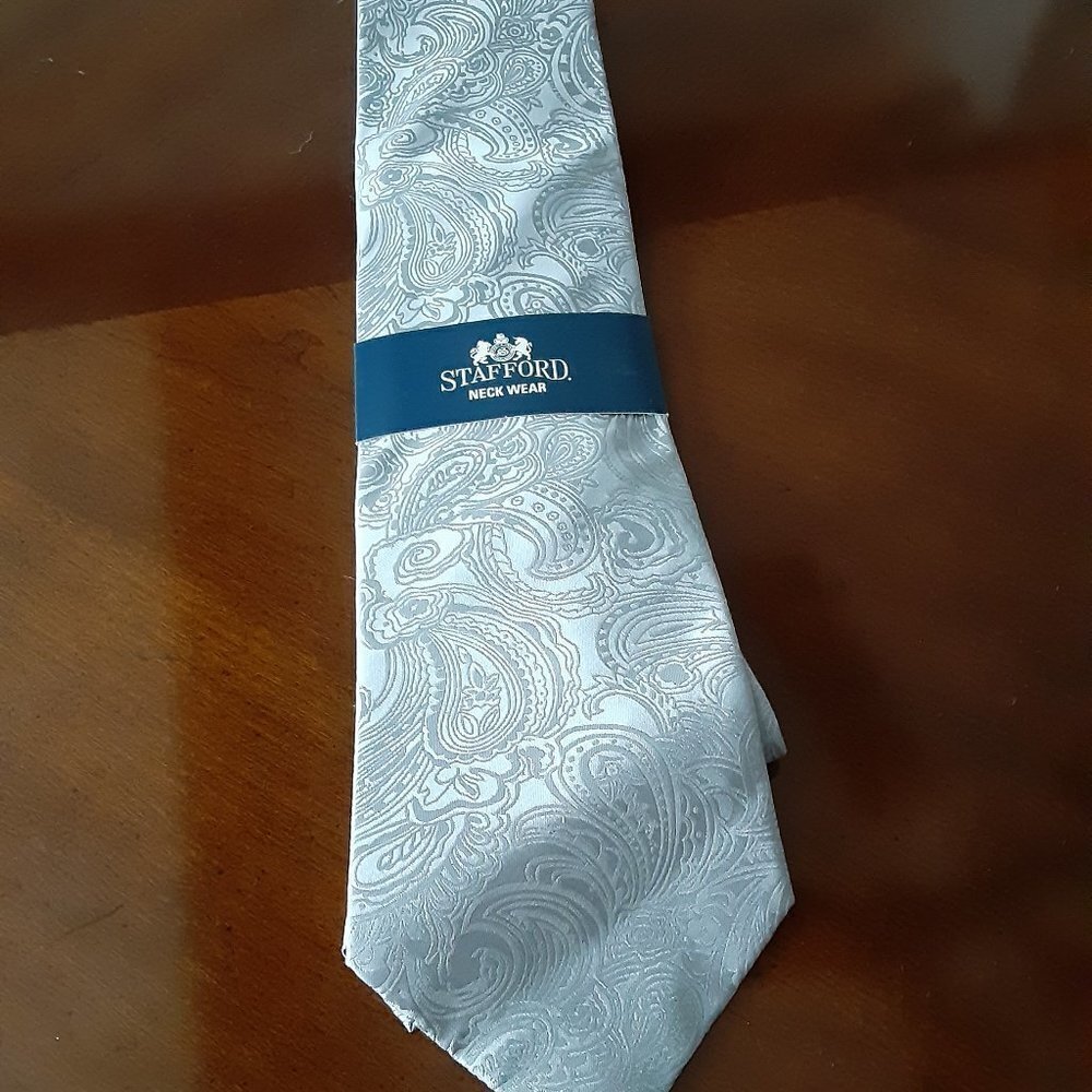 Stafford All Silk Grey Tie
